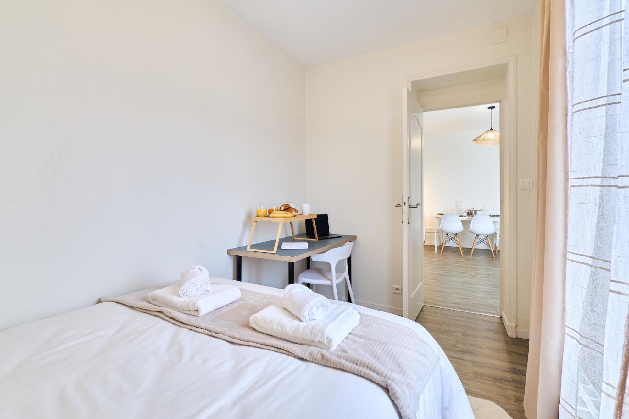 Le Petillant, Gare Centre-Ville, Netflix, Wifi Reims Exteriör bild